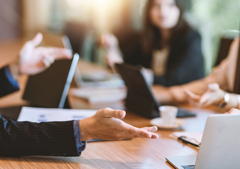 担当者とのキックオフミーティング